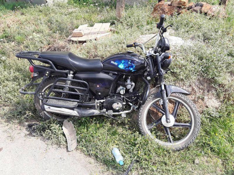 В Хайбуллинском районе юный мотоциклист получил травмы устроив аварию