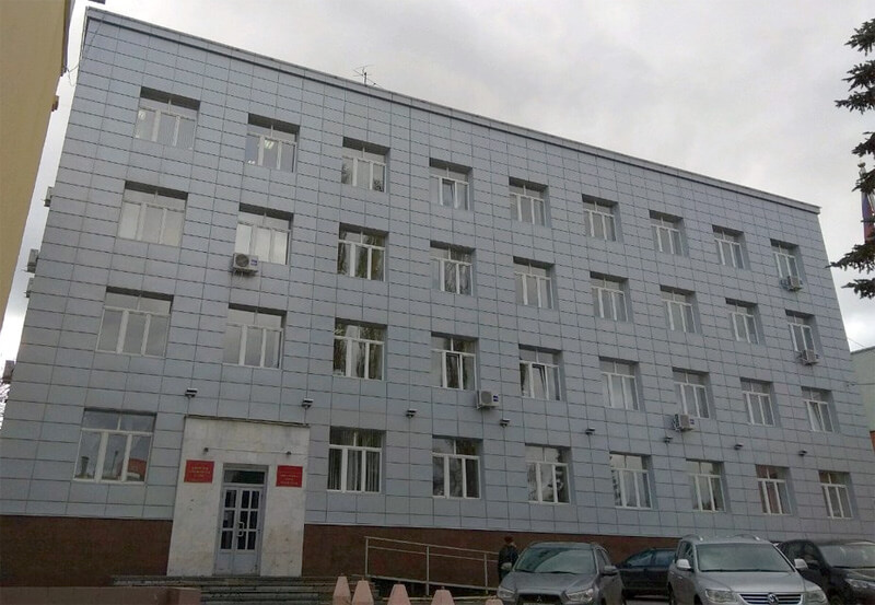 В Кировский районный суд города Уфы поступило сообщение о заложенной бомбе