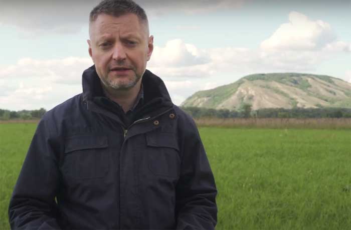 "Как люди отстояли гору Куштау": Алексей Пивоваров снял фильм о протестах вокруг шихана Куштау