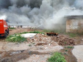 В Давлеканово произошел пожар на кирпичном заводе | ВИДЕО