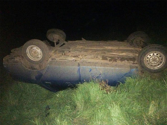 Авария в Альшеевском районе: водитель погиб, опрокинувшись в кювет