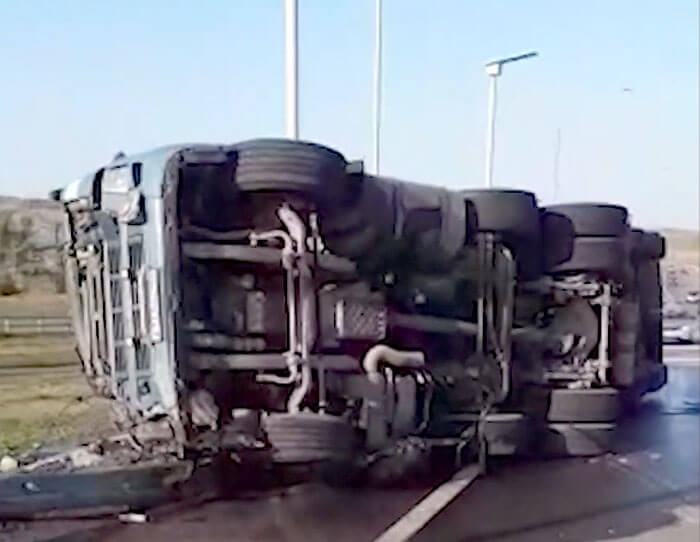 Авария в Аургазинском районе: цементовоз смял в лепешку Datsun | видео