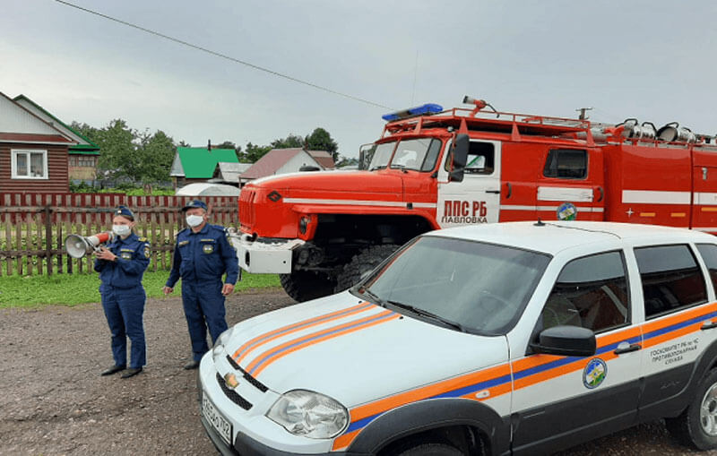 В Башкирии спасатели через громкоговорители начали оповещать жителей Башкирии об угрозе коронавируса