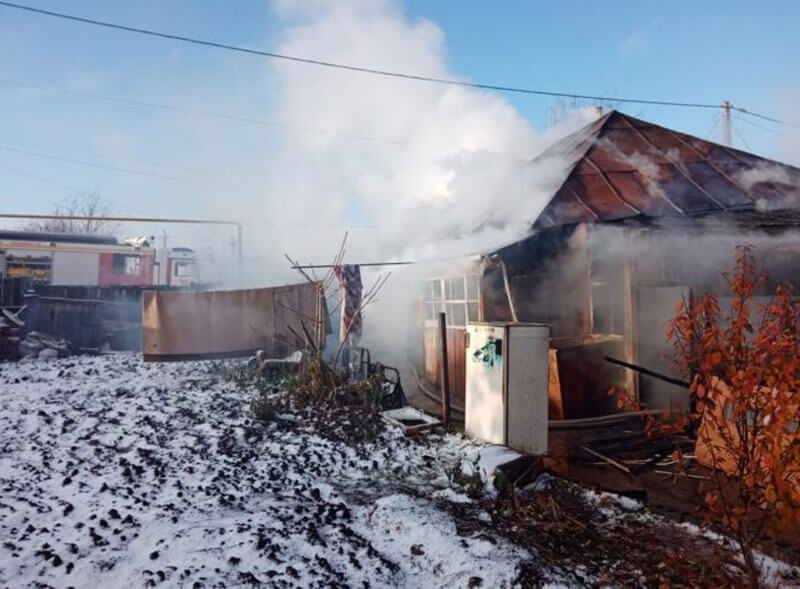 Пожар в Бирске: в собственном доме сгорел 53-летний мужчина
