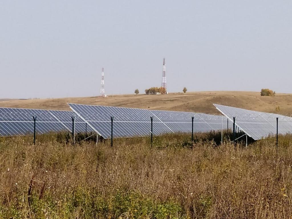 В Стерлибашевском районе запустили солнечную электростанцию