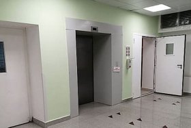 В Республиканской детской клинической больнице упал лифт с людьми