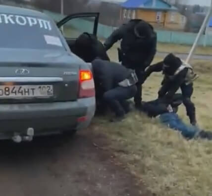 В Башкортостане начались обыски и повторные задержания участников конфликта в Кармаскалах