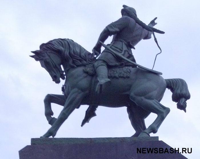 В Уфе отреставрируют памятник Салавату Юлаеву | видео