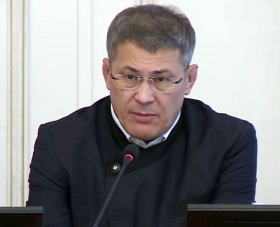 Хабиров планирует ввести ограничения на новогодние праздники