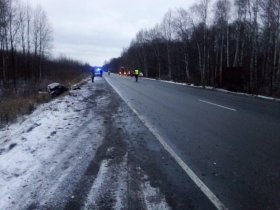Авария в Иглинском районе: водитель и пассажир «Рено Меган» погибли, столкнувшись с грузовиком