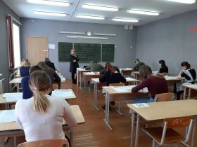 В России 11-классники напишут итоговое сочинение в следующем году