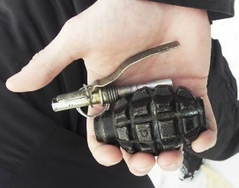 В Уфе мужчина обнаружил гранату возле своей машины