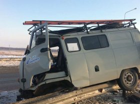 Авария в Уфе: грузовик въехал в автомобиль с годовалым ребенком