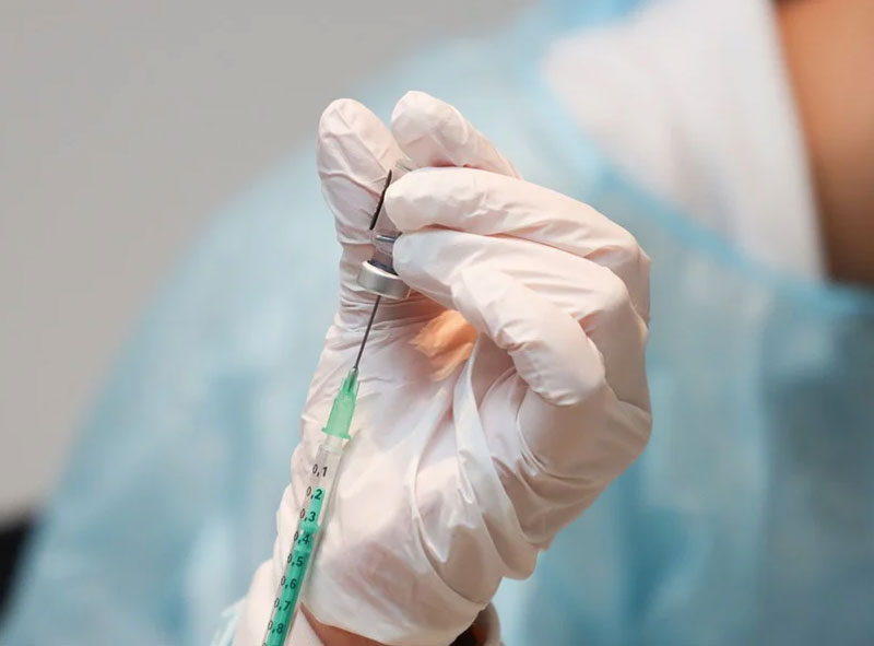 25 добровольцев из Уфы испытают на себе новую вакцину от коронавируса