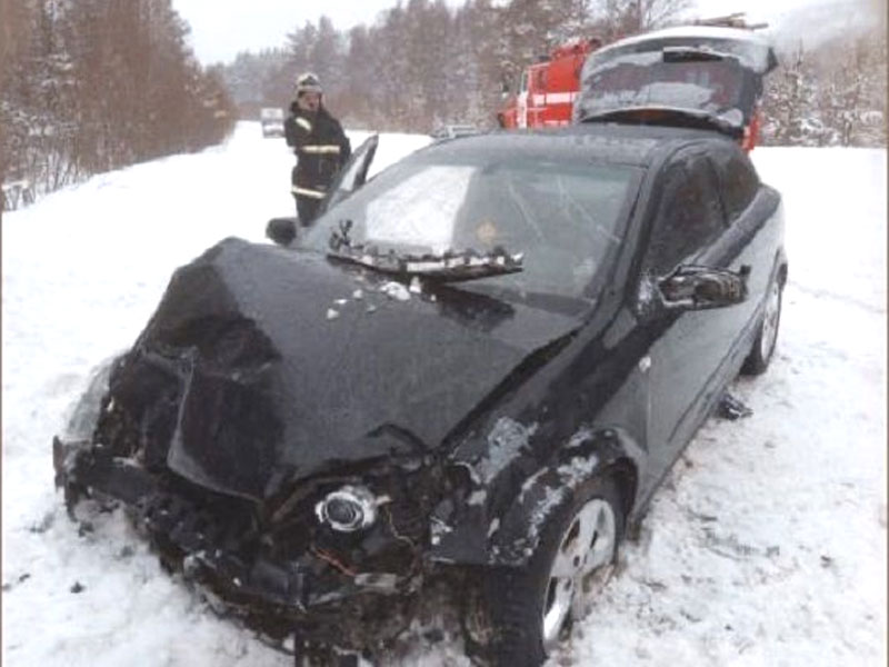 Авария в Белорецком районе: столкнулись Lada Granta и Opel Astra, пострадали три человека