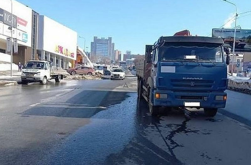 ДТП в Уфе: водитель грузовика сбил пешехода