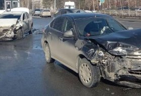 Авария в Уфе: после столкновения двух авто, госпитализировали беременную женщину