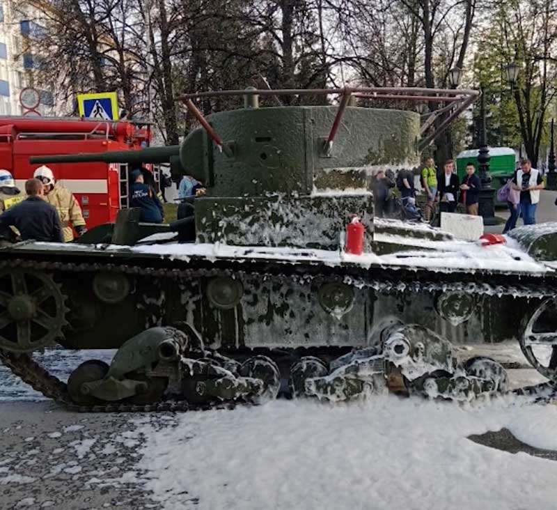 В Уфе во время репетиции парада Победы загорелся танк