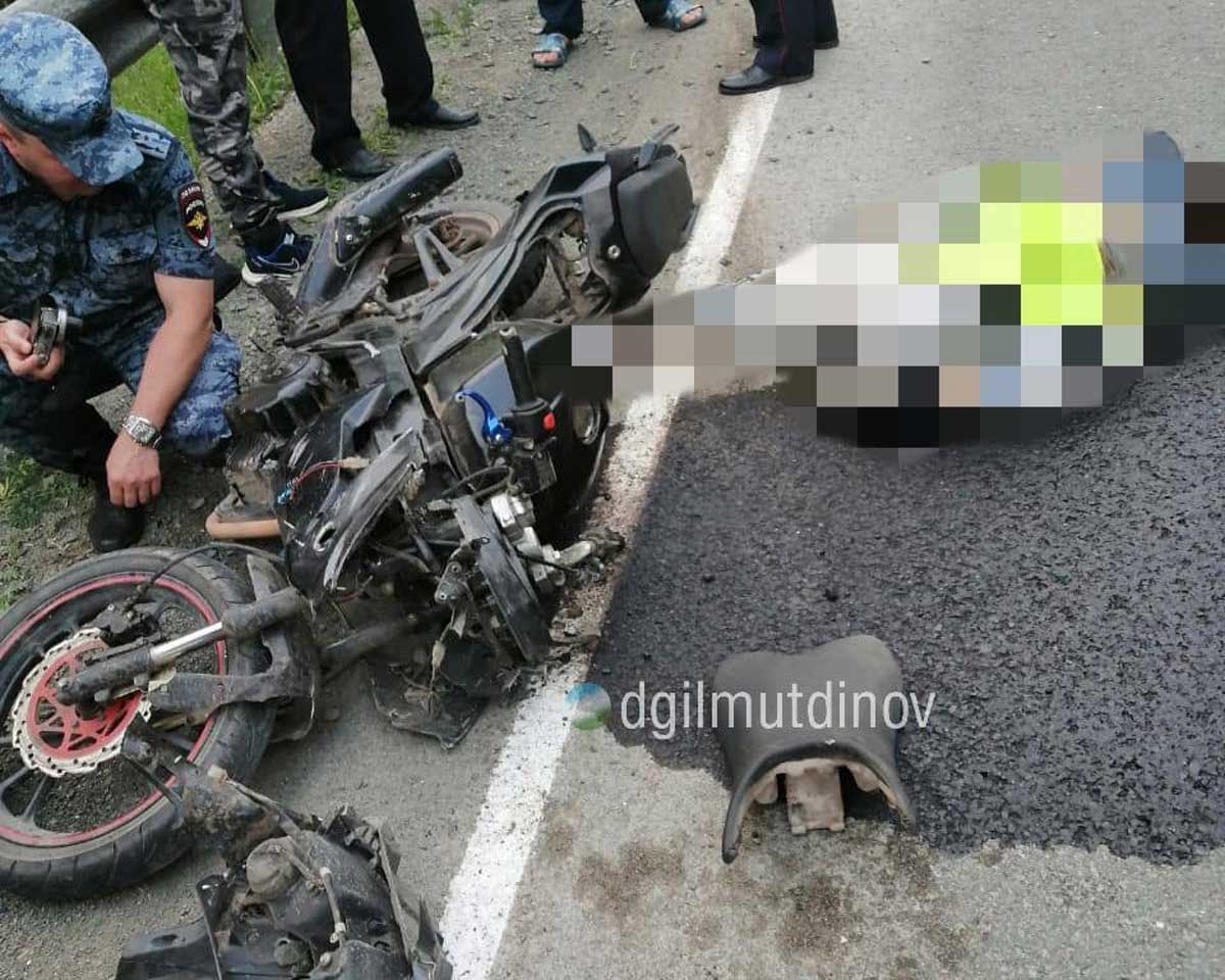 Авария в Белорецком районе: водитель мотоцикла погиб, въехав в дорожное ограждение