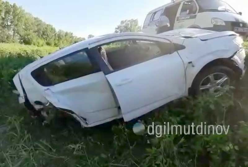 Авария в Стерлитамакском районе Башкирии: водитель "SsangYong" столкнулся с попутной "Chevrolet Aveo"