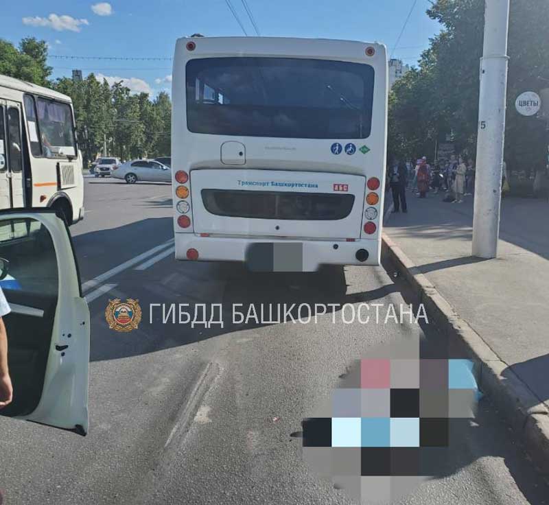 ДТП в Уфе: пассажирский автобус насмерть задавил пожилую женщину
