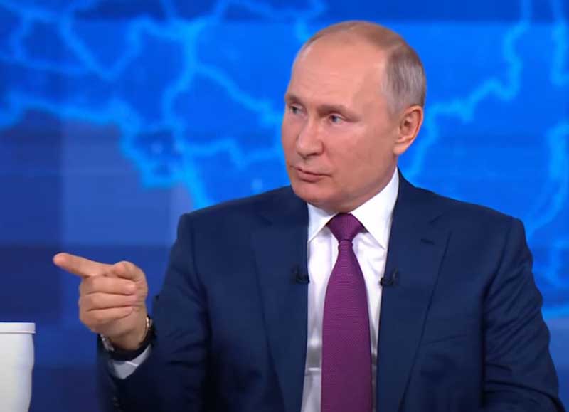Путин призвал россиян не жаловаться на дорожающие продукты