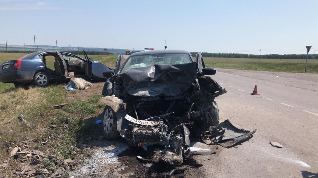 Авария в Ермекеевском районе Башкирии: двое погибли, четверо госпитализированы