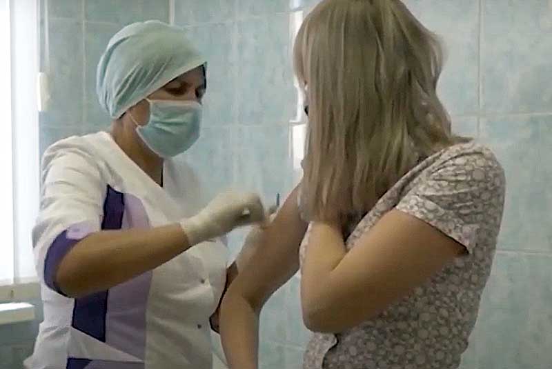 В Башкирии учителям прошедшим вакцинацию предоставят дополнительные выходные или дадут премию