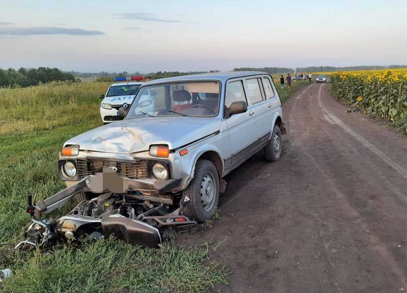 В Стерлитамакском районе Башкирии в аварии погиб подросток на мопеде