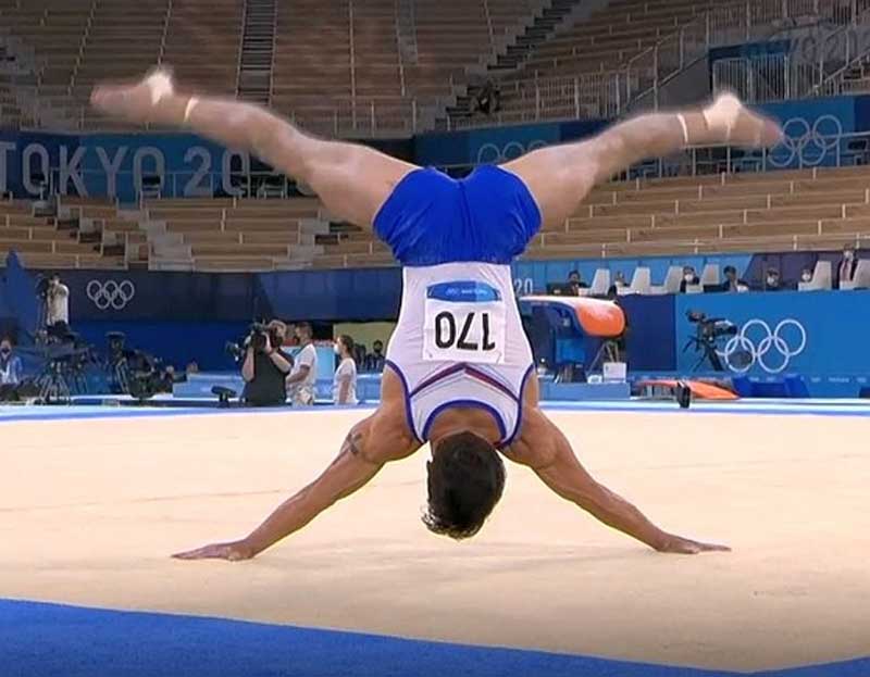 Российские гимнасты завоевали золотую медаль на Олимпийских играх в Токио
