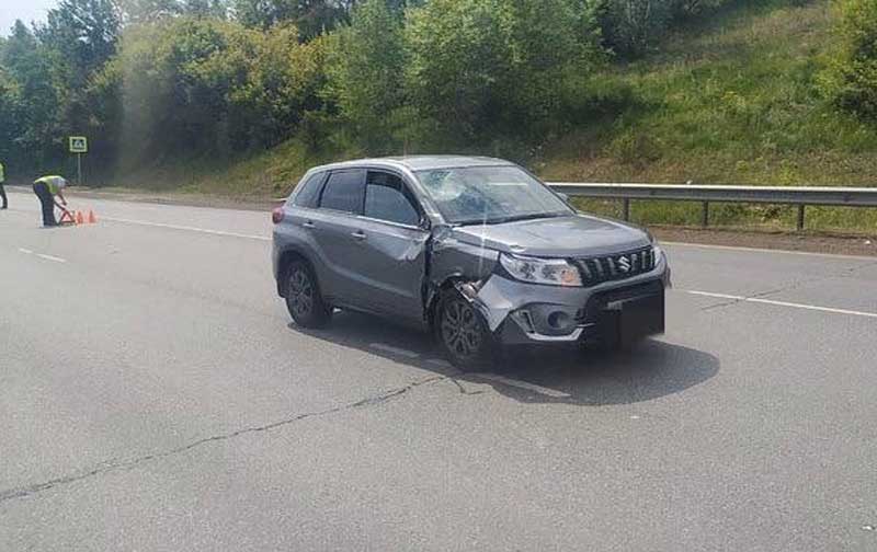 В Туймазинском районе Башкирии водитель за рулём Suzuki Vitara насмерть сбил пешехода