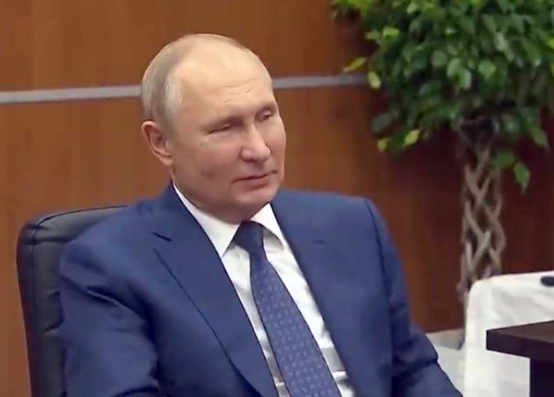 Путин поручил Главе Башкирии решить вопрос с обманутыми дольщиками