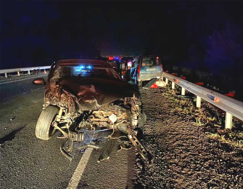 Авария в Стерлитамакском районе: столкнулись "Fiat Bravo" и встречный "Renault Kangoo", погибла пассажирка