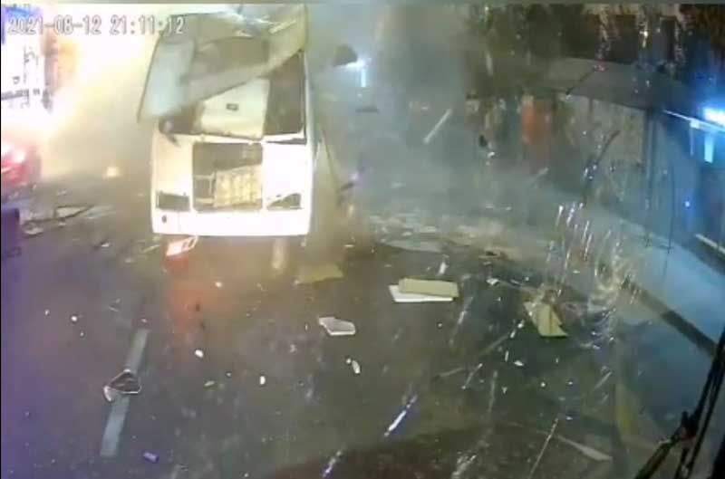 В Воронеже взорвался пассажирский автобус работавший на газу, пострадали люди