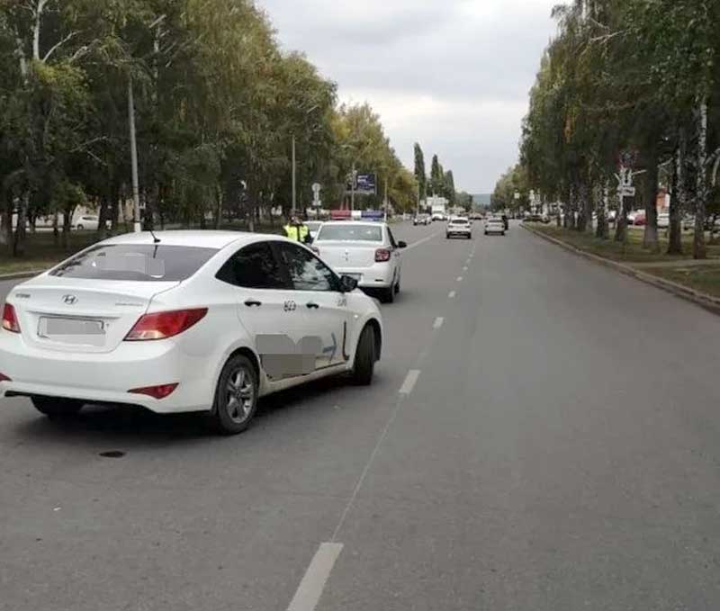В Салавате водитель "Hyundai Solaris" сбил женщину