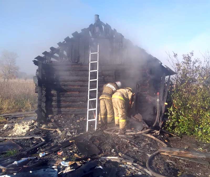 В Башкирии мужчина погиб в загоревшейся бане