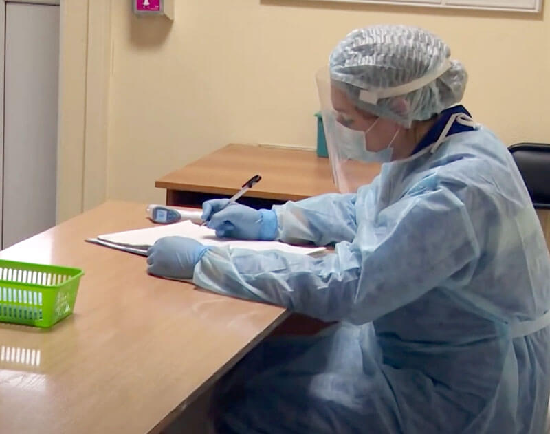 В Башкирии женщина с симптомами коронавируса упала в обморок в больничном изоляторе