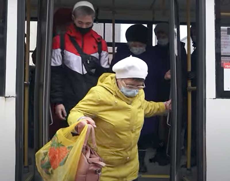 В Башкирии кондуктора маршрутки, которая вытолкала беременную женщину, лишат премии