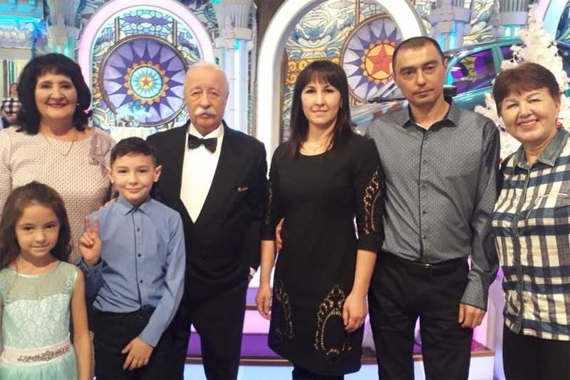 Учительница из Башкирии приняла участие в шоу «Поле чудес»