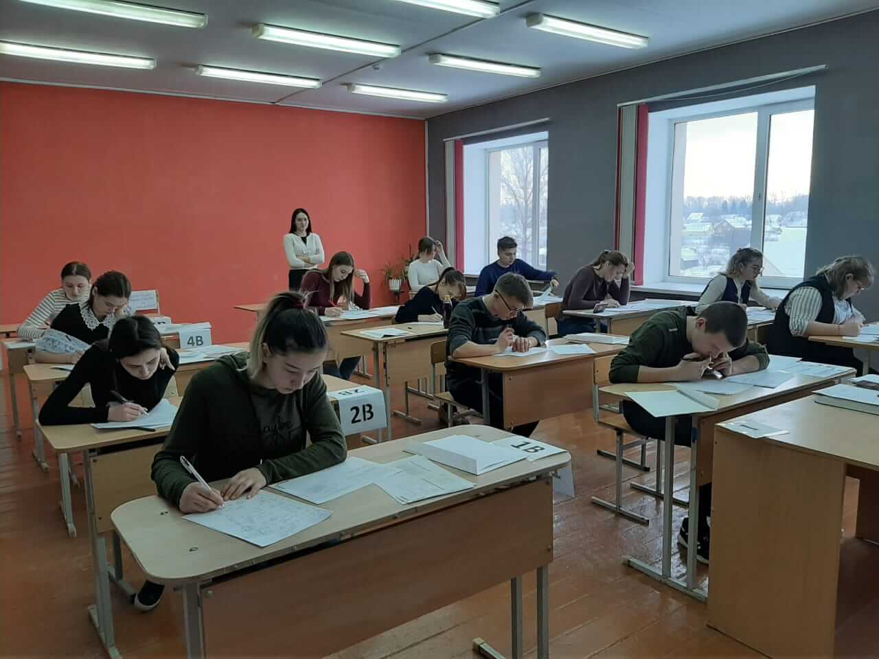 В Башкирии неизвестные взломали школьный электронный дневник и исправили "двойки" на "пятерки"