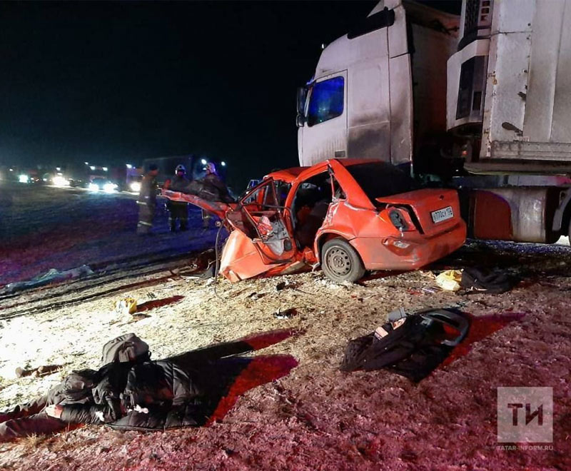 Авария на трассе М-7 в Татарстане унесла жизнь четырёх человек из Башкирии