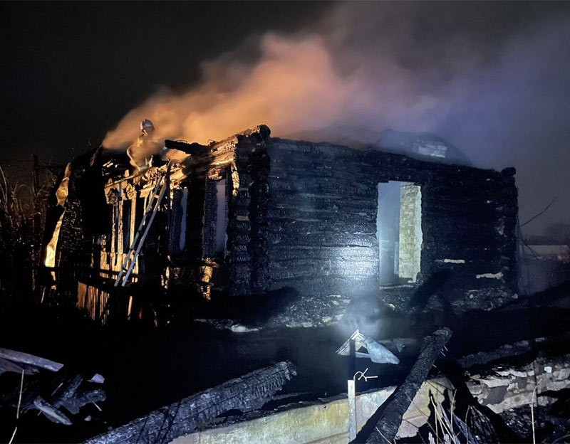 В Ермекеевском районе Башкирии сгорел дом, погиб пенсионер