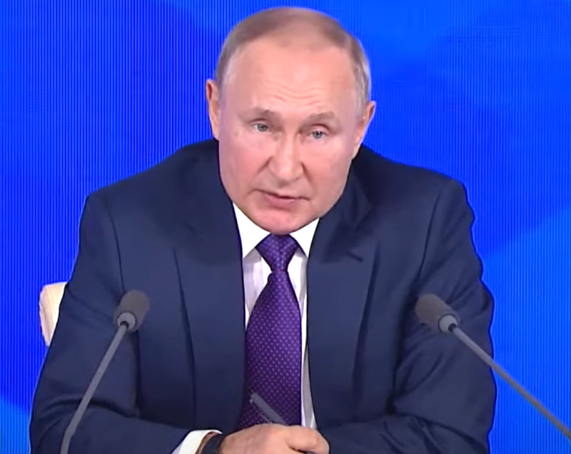 Президент России Владимир Путин подписал закон об отмене обязательного техосмотра