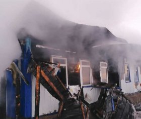 В Башкирии в собственном доме во время пожара погибла женщина