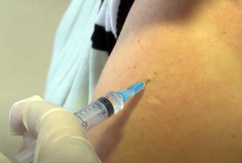 В Минздраве Башкирии рассказали, что из себя представляет вакцина от коронавируса для подростков