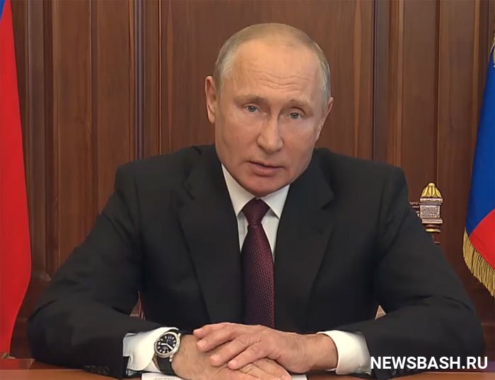 Владимир Путин поручил выделить по 10 тысяч рублей беженцам из Донбасса