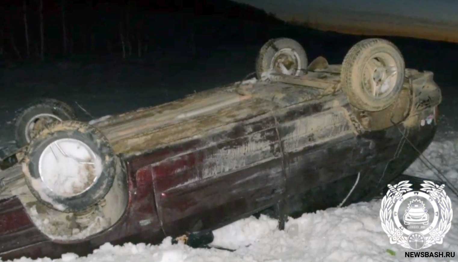 В Башкирии пьяный водитель ВАЗ-2114 опрокинулся в кювет