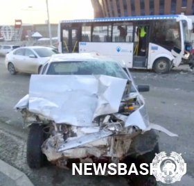 В Башкирии в аварию попал автобус с 12 пассажирами