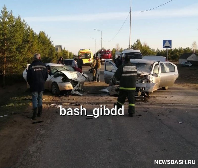 В Башкирии в аварии погиб пассажир, пострадали 4 человека