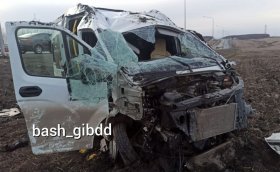 В Башкирии в жуткую аварию попал автобус с 19 пассажирами